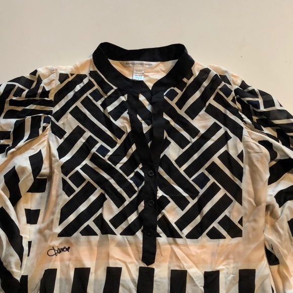 Geometric print Diane vonFurstenberg blouse - Picture 1 of 6